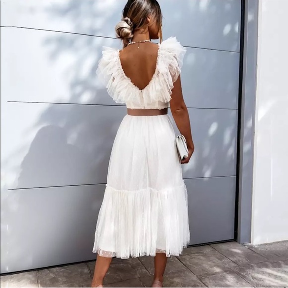 White Ruffle Tulle Elegant Pleated Dress - Picture 4 of 6